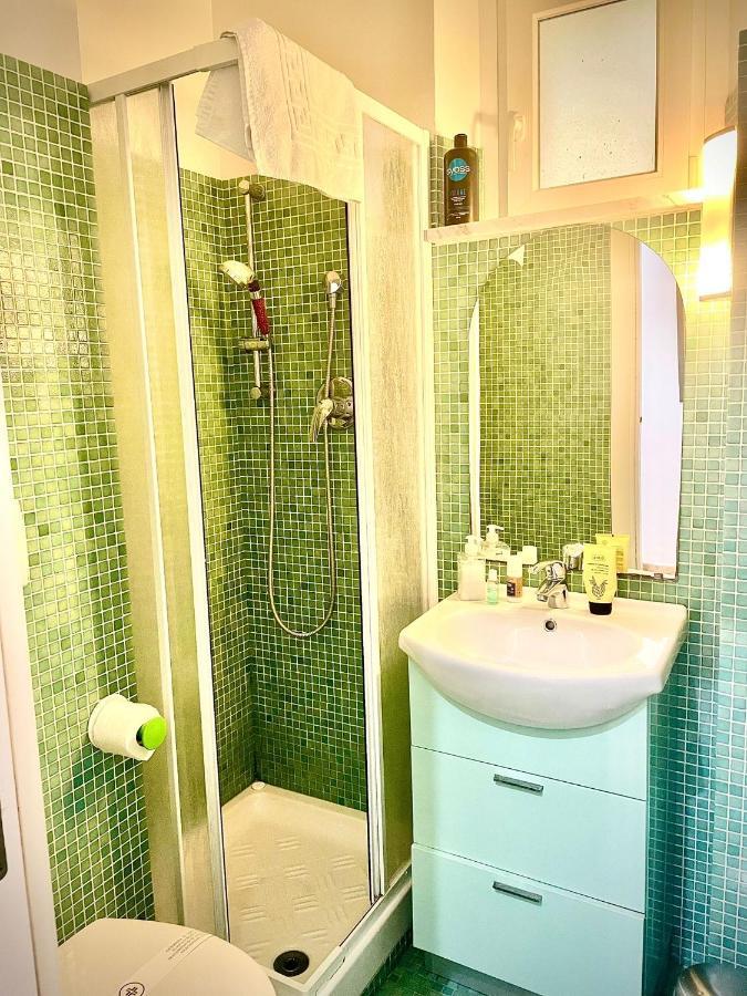 All Suite Colosseo Рим Екстериор снимка