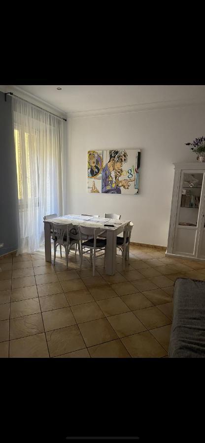 All Suite Colosseo Рим Екстериор снимка